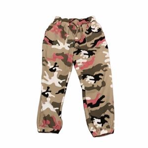 Camo joggers size M